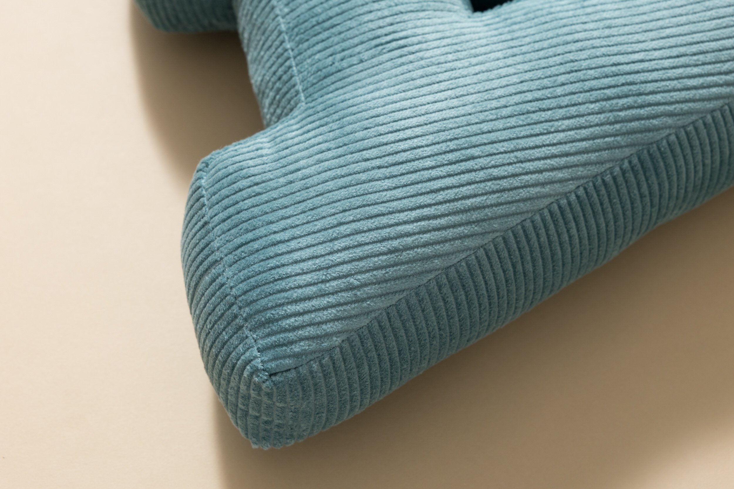 Coussin Lettre A - Velours Côtelé Bleu Coussin Lettre A - Velours Côtelé Bleu