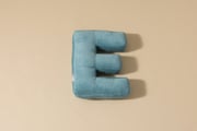Coussin Lettre E - Velours Côtelé Bleu