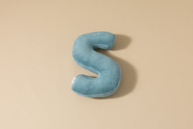 Coussin Lettre S - Velours Côtelé Bleu