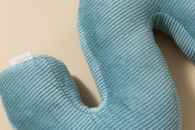 Coussin Lettre S - Velours Côtelé Bleu