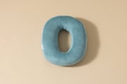Coussin Lettre O - Velours Côtelé Bleu