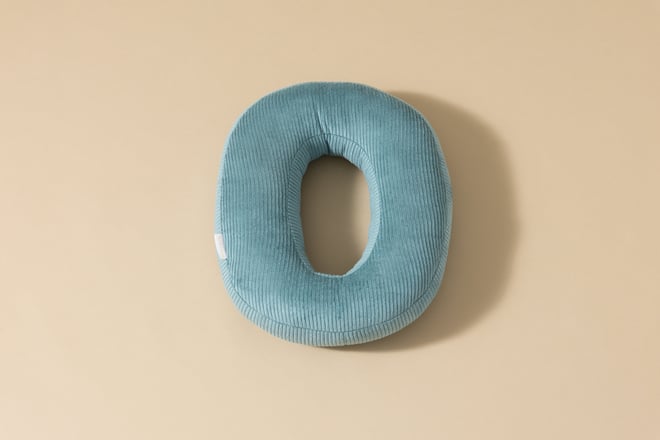 Coussin Lettre O - Velours Côtelé Bleu