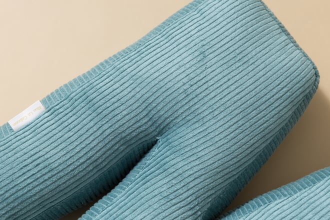 Coussin Lettre M - Velours Côtelé Bleu
