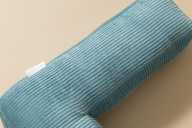Cuscino Lettera L - Velluto a Coste Blu