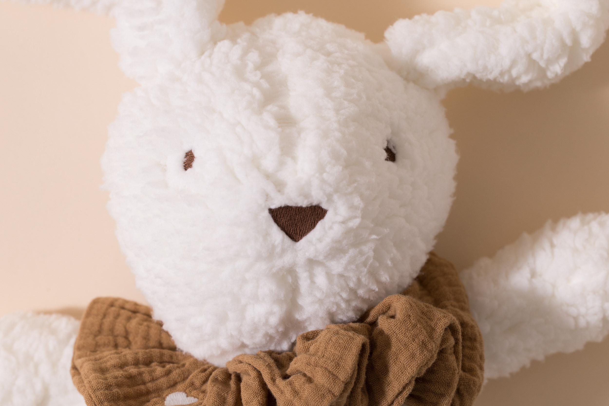 - Doudou Bouclé Lapin Écru - Blanc (Mon Lit Cabane) - Image 7