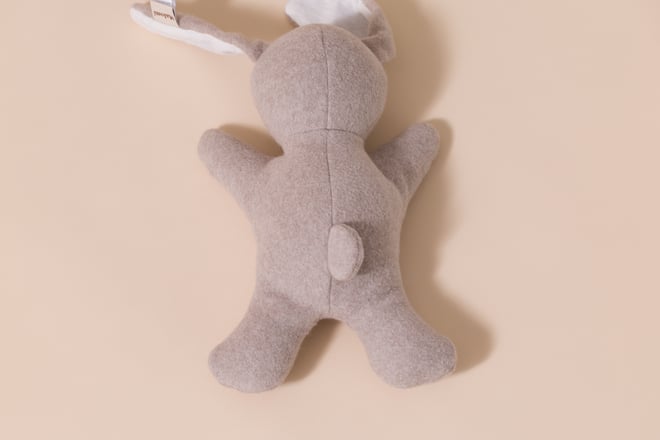 Doudou Coelhinho Bege em Algodão Orgânico