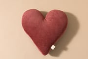 Coussin Coeur en Velours Côtelé Framboise