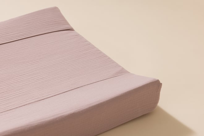 Muslin Changing Table Dusty Pink