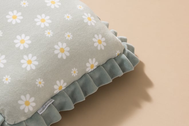 Rectangular Velour Daisy Cushion - Sage Green