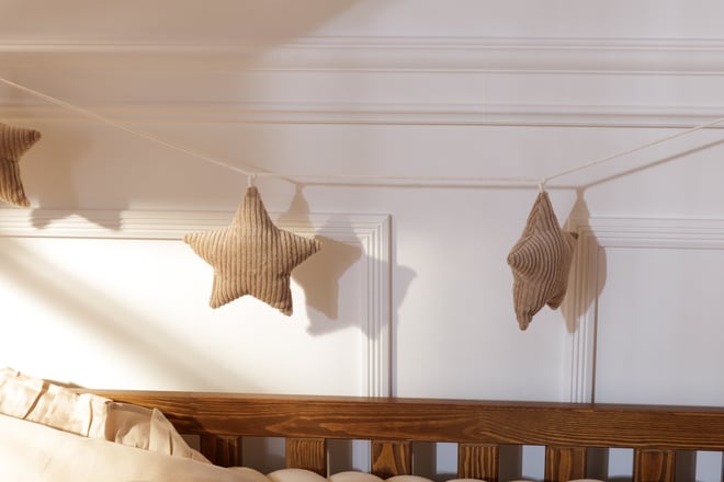 Corduroy Stars Garland Cappuccino