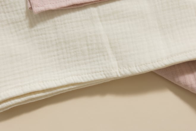 Set 2 2 Musselin-Tüchern - Rosa und Creme