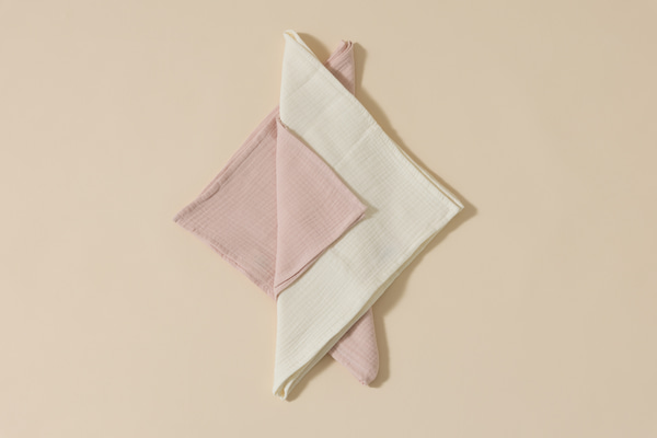 Set 2 2 Musselin-Tüchern - Rosa und Creme