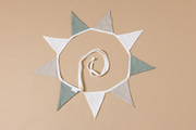 Linen Triangles Garland White and Green