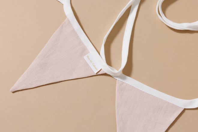 Linen Triangles Garland White and Pink
