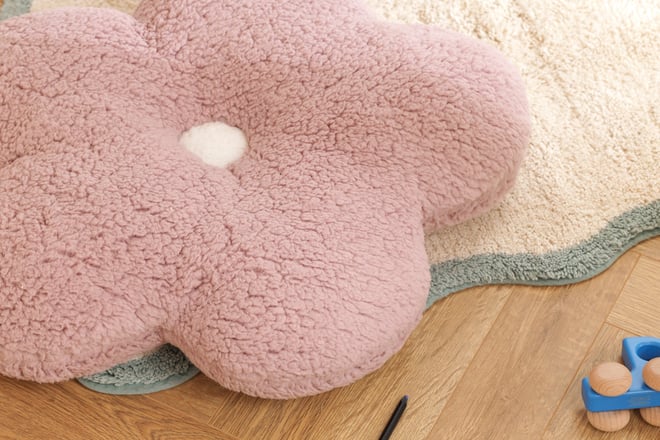 Almofada Margarida em Bouclé – Rosa