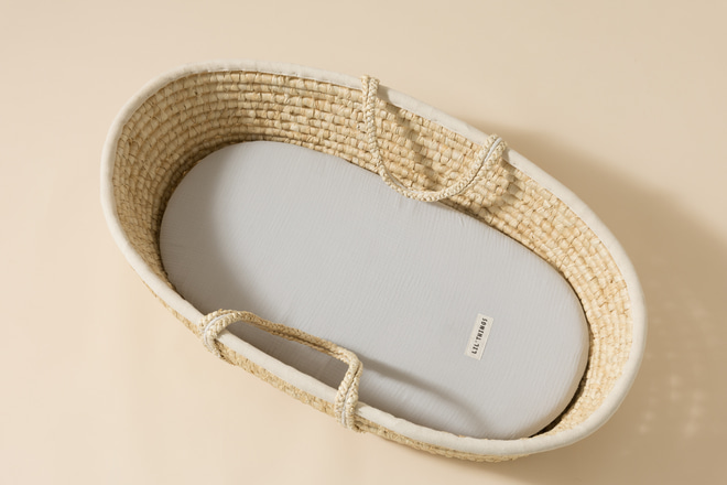 Muslin Fitted Sheet for Moses Basket - Grey
