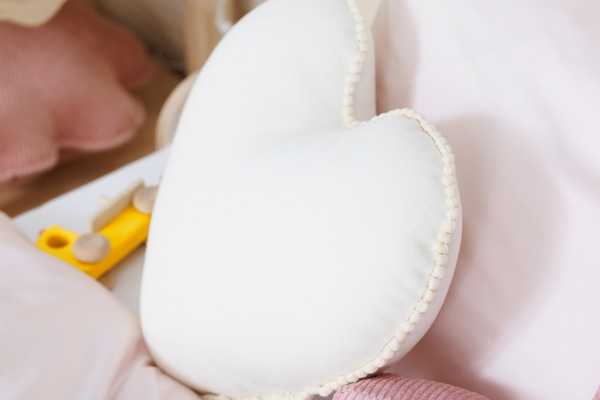 Boho Heart Cushion Vanilla