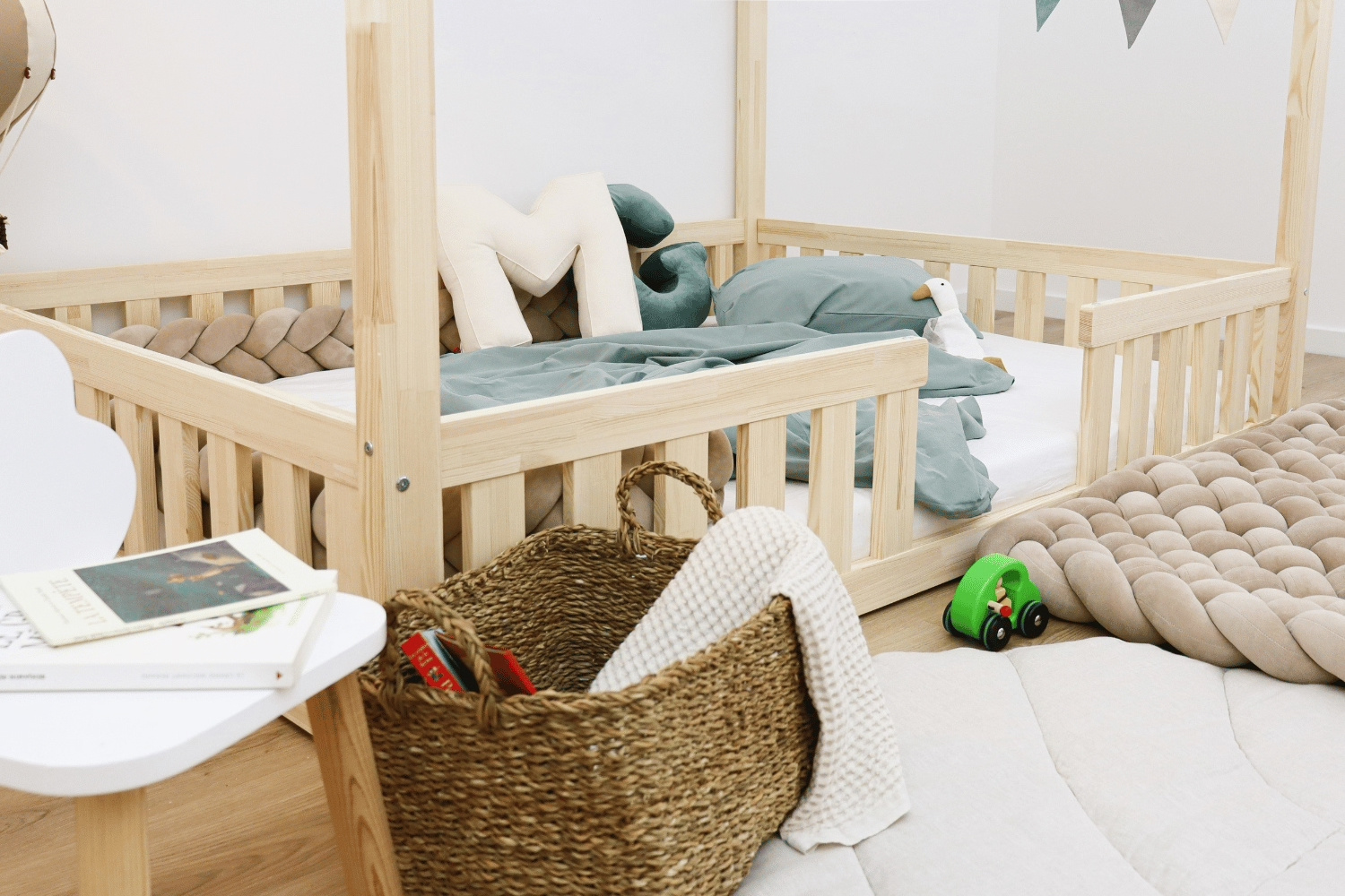Cama Casinha RW 80x160 Cama Casinha RW 80x160