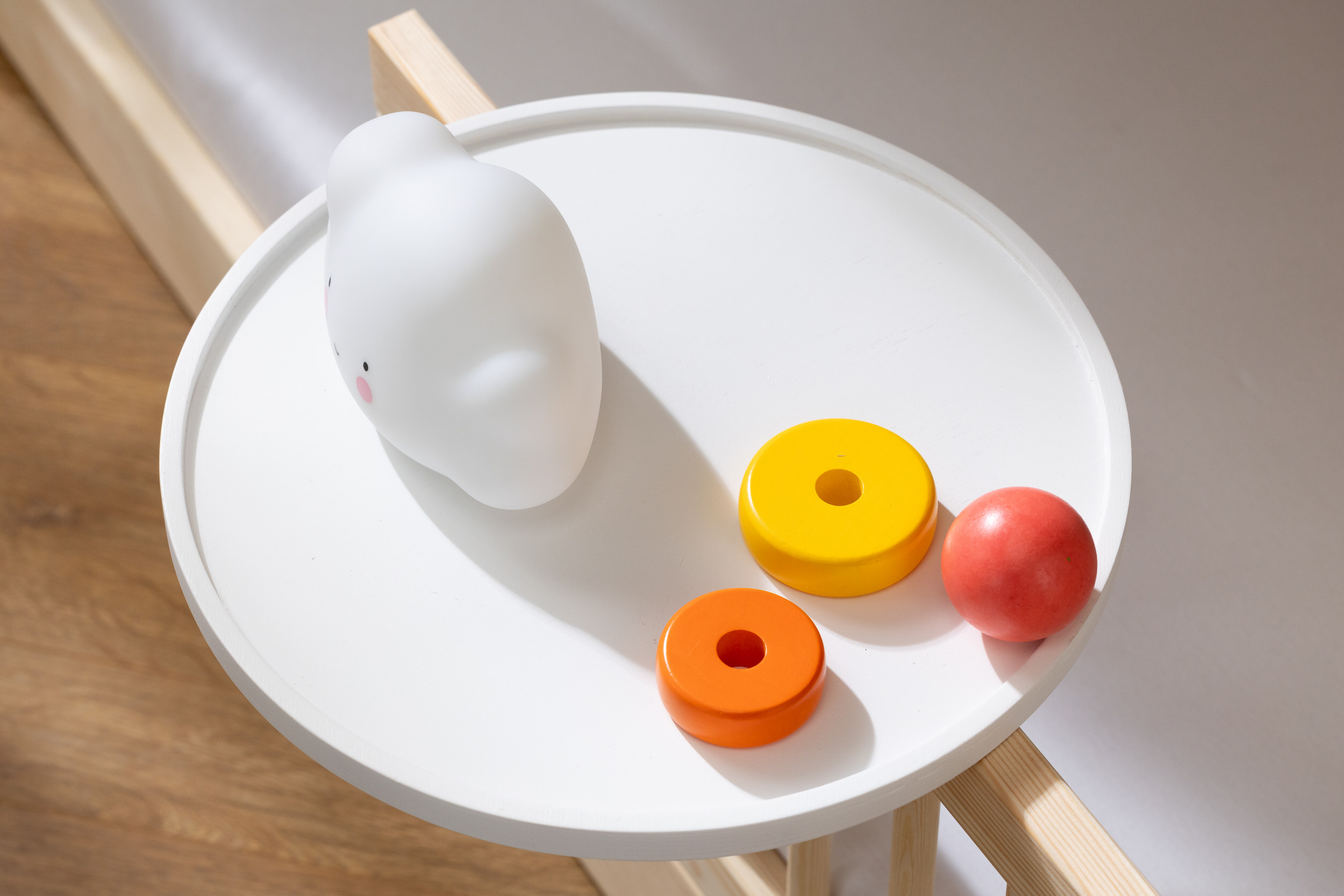 Round Wooden Bedside Table - White Round Wooden Bedside Table - White