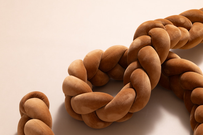 Cinnamon Bed Bumper - 3 Ropes