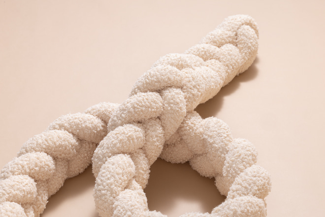 Ecru Boucle Bed Bumper - 3 Ropes