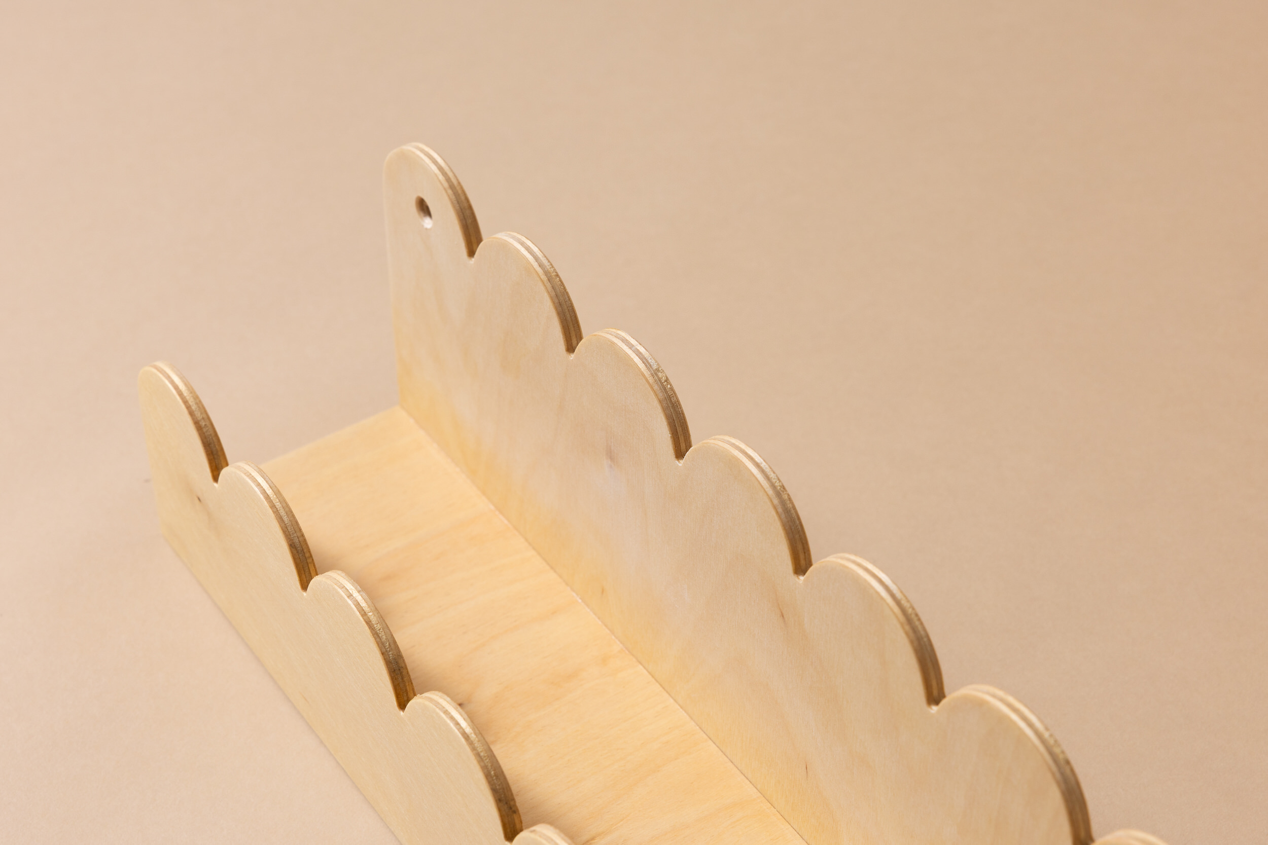 Set of 2 Shelves with Scalloped Edge - Natural Set of 2 Shelves with Scalloped Edge - Natural