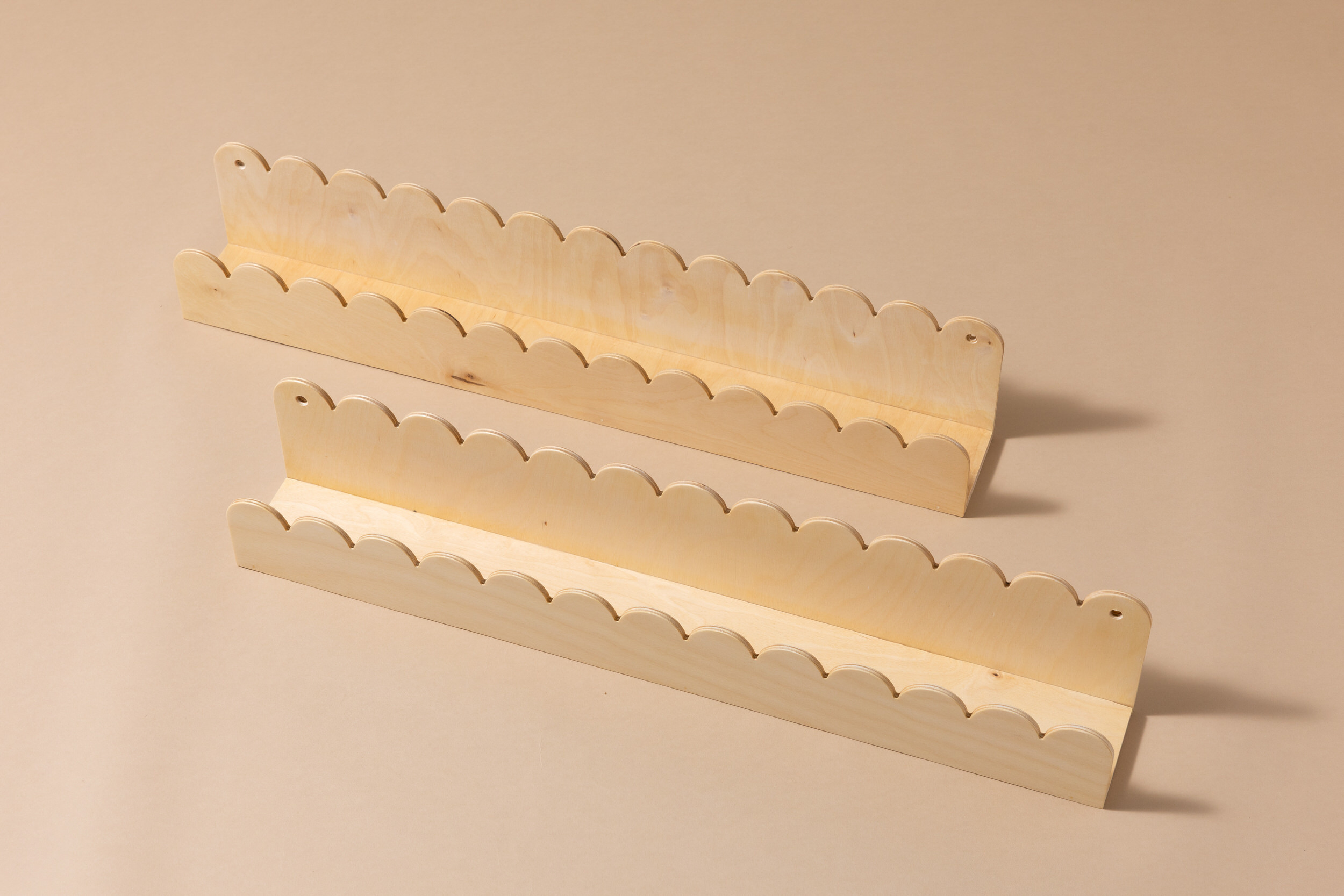 Set of 2 Shelves with Scalloped Edge - Natural Set of 2 Shelves with Scalloped Edge - Natural