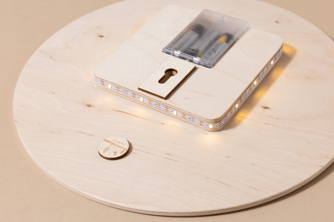 Full Moon Lamp - Natural