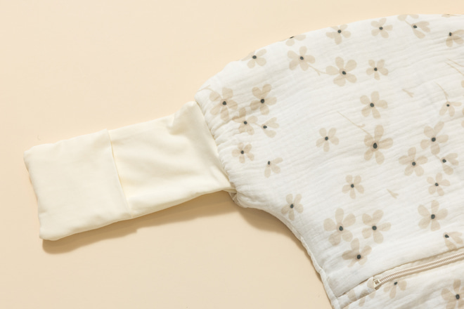Lila Sleeping Bag With Legs