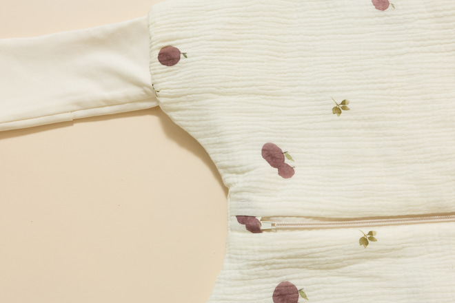 Wild Orchard Sleeping Bag With Legs