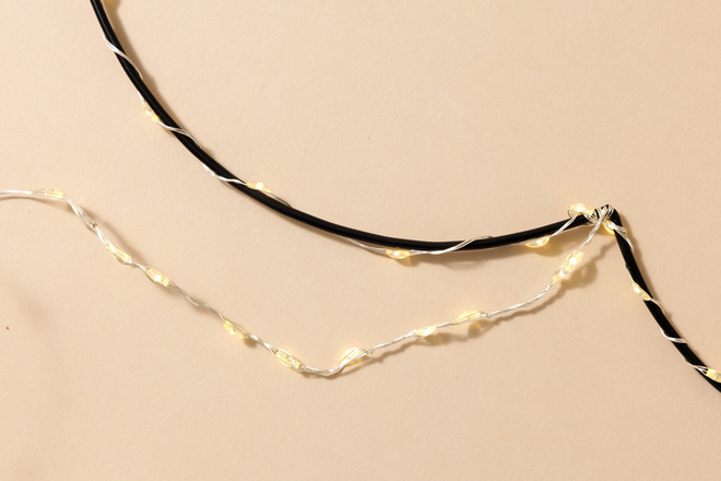 Ghirlanda Luminosa LED in Filo Metallico Nero - Nuvola