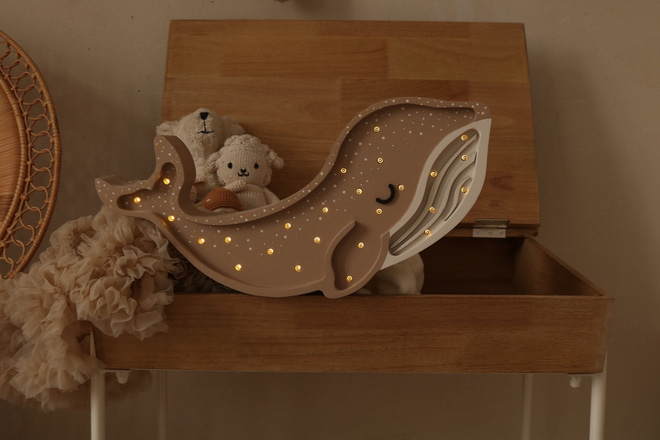 Lampa Little Lights Velryba Cappuccino LED
