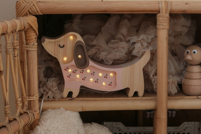 Lâmpada Little Lights Cachorro com Mini Cerejas Rosa