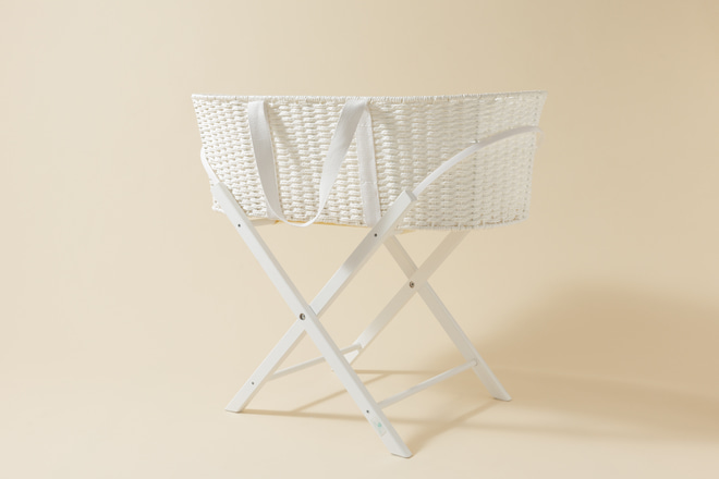 Cuna naturaleza con soporte