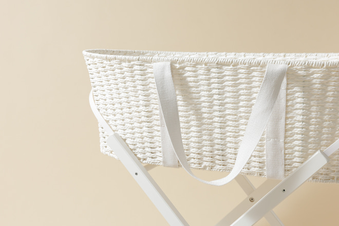 Cuna naturaleza con soporte
