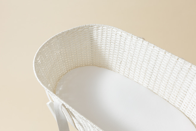 Cuna naturaleza con soporte