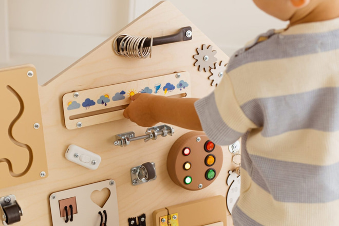 Daisy Mini Activity Board