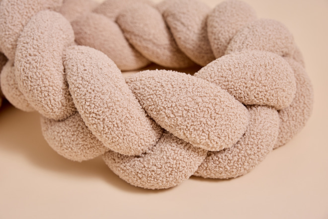 Peach Boucle Bed Bumper - 3 Ropes