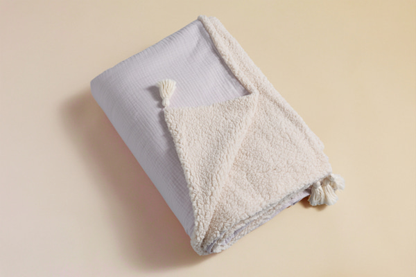 Double Sided Cotton Muslin and Boucle Blanket - Lilac