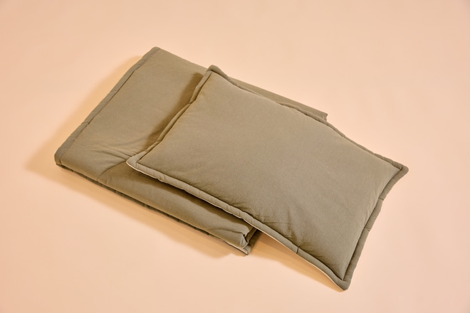 Set Coperta e Cuscino 110x140 - Verde Foresta Set Coperta e Cuscino 110x140 - Verde Foresta