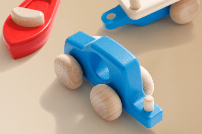 Jouet en bois - Voiture Remorque avec Bâteau