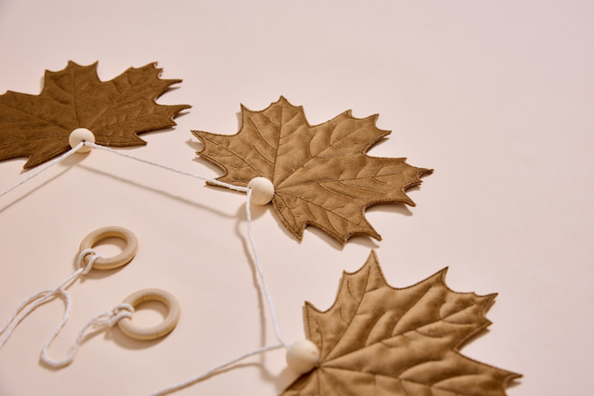 Ghirlanda albero di natale rosa - dorata Ghirlanda albero di natale rosa - dorata