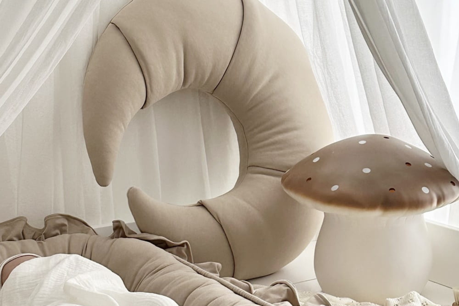 Coussin d'Allaitement Croissant Cappuccino Coussin d'Allaitement Croissant Cappuccino