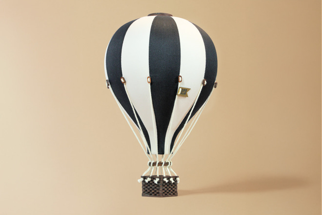 Globo aerostático Negro y Crudo