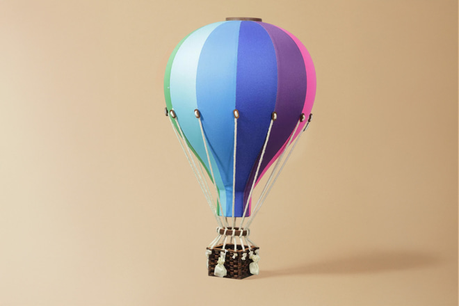 Regenbogen-Heißluftballon