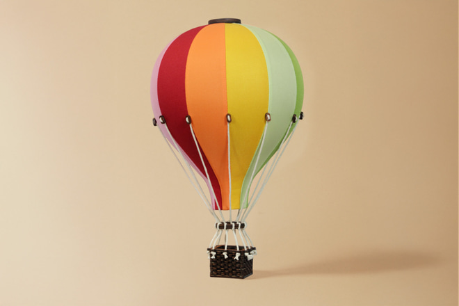 Balão de ar quente Arco-íris