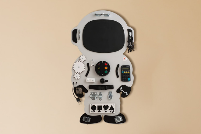 Tavola Montessori l'astronauta Yann