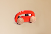 Jouet en bois - Voiture avec Perles