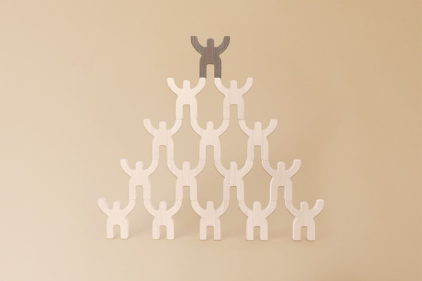 Jouet en bois - Pyramide Acrobates