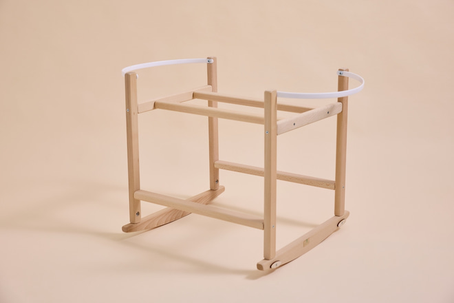 Soporte Oscilante para Cesta de Cuna